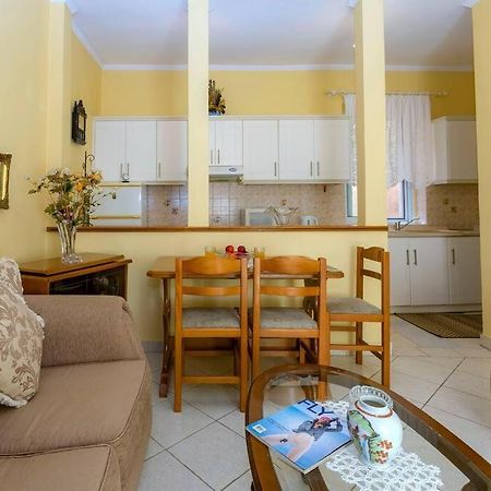 Ria'S Apartment In Corfu Town Zewnętrze zdjęcie