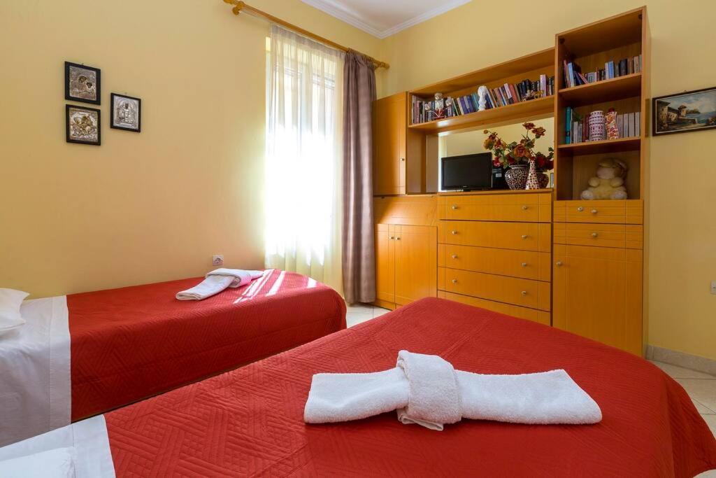 Ria'S Apartment In Corfu Town Zewnętrze zdjęcie