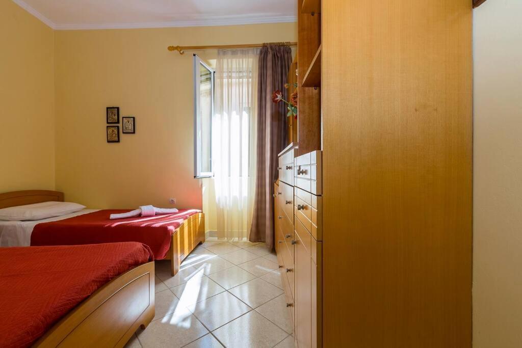 Ria'S Apartment In Corfu Town Zewnętrze zdjęcie